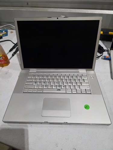 Apple macbook pro silver - pro,
