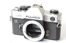 Fotocamera Fujica pellicola ST801 M42 Japan-CORPO Reflex analogica vintage 35mm