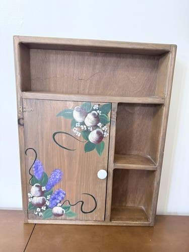 Armadietto porta medicinali