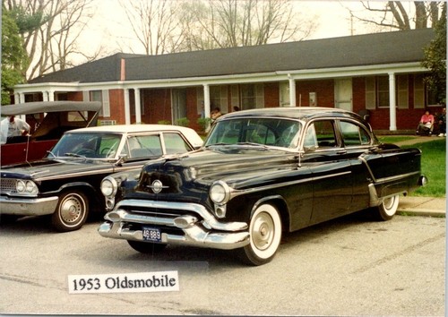 Oldsmobile berlina quattro - oldsmobile,