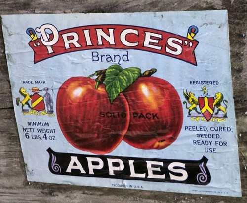 Vintage wooden fruit crate - wooden,