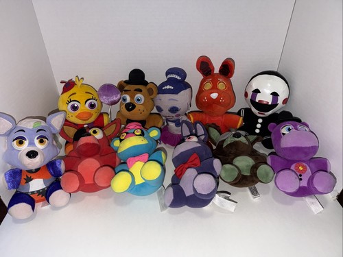 Peluche five nights - five,
