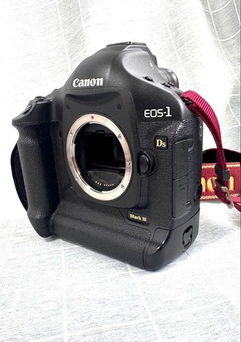 Canon eos mark - eos-1, iii