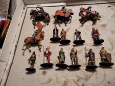 LOTTO SOLDATINI MEDIEVALI