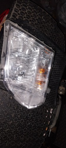 Fanali anteriori e sx - fanali,