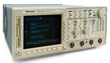 Tektronix TDS520C Oscilloscopio 500 MHz 2 Canali 1 GS/s Opt 1F