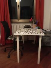 Scrivania Ikea con sedia ergonomica (122x60)cm