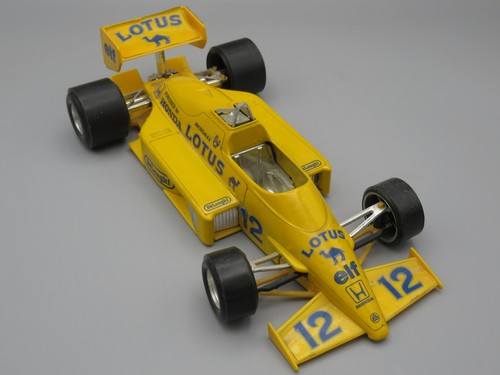 Formule lotus bburago - formule, 97