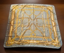 Grande sciarpa quadrata