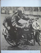 DARIO AMBROSINI BENELLI 250 MOTOCICLISMO COPERTINA ENCICLOPEDIA MILLERUOTE 1973
