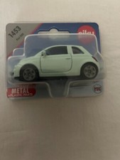 macchinina modello Fiat 500