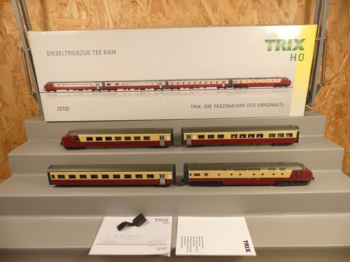 Trix 22132 tee ram - tee,