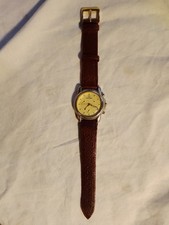 UN VECCHIO  OROLOGIO   '