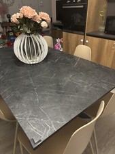 tavolo allungabile moderno