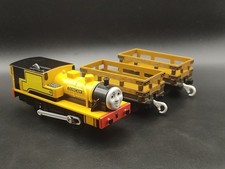 Treno a batteria motorizzato