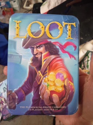 Loot the plundering - plundering, pirate