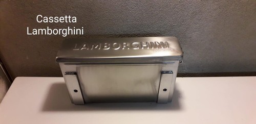 Lamborghini cassetta - 1r,