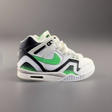 Nike Air Tech Challenge 2