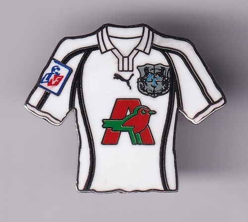 Rare pins pin football - pin's,