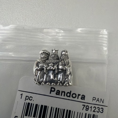Charm pandora tre re - pandora,