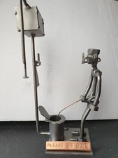 Scultura In Ferro moderna Happy metal