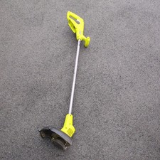 Decespugliatore a batteria