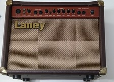LANEY LA30C amplificatore PER