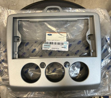 MOSTRINA COVER CRUSCOTTO INFERIORE COMANDI DEL RISCALDATORE  FORD FOCUS 04-08