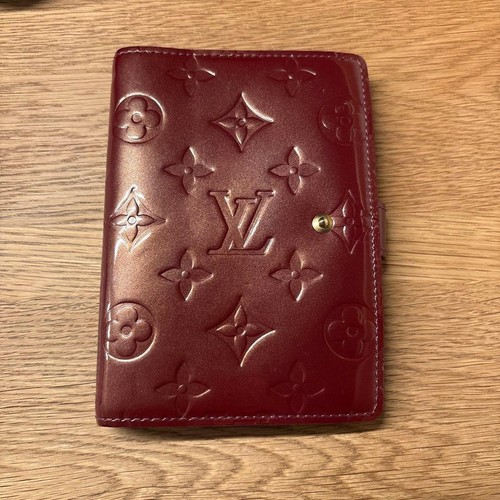 Louis vuitton cover - louis,