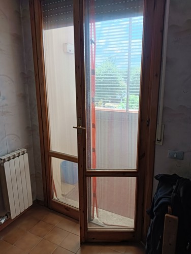 Infissi usati legno - in, con