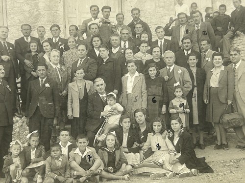 Foto gruppo uomo - uomo, donna