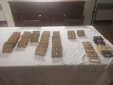 Lotto 44 pezzi PRESE ELETTRICHE DA MURO, INTERRUTTORI, ANTENNE VIMAR