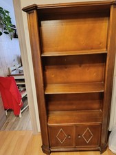 N° 2 mobili porta libri usati, color noce. Vendo a coppia o anche singolarmente