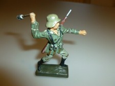  LINEOL- elastolin- GERMANY- soldato    vermacht  lanciagranate  rare!