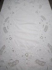 Elegante Tovaglia Ovale Vintage Ritagliata,Ricamo  E Uncinetto"
