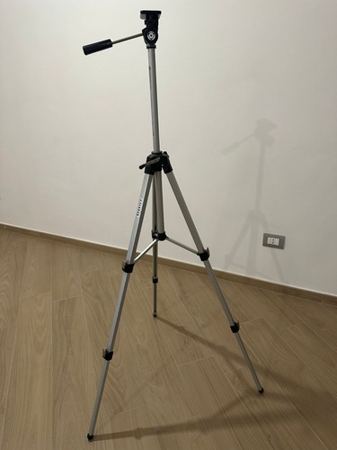 Cavalletto tre piedi - a,