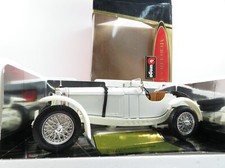 1:18 Bburago 3002 Mercedes