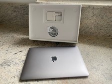 Apple MacBook Air 2019 8,2