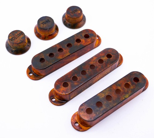 Agp relic fender - agp™, fender®