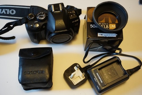 Olympus 620 3 megapixel - e-620, 12,3