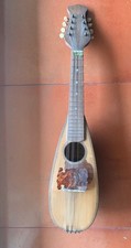 Mandolino antico strumento