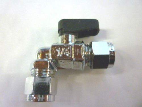 Rubinetto gas singolo angolato - gas,