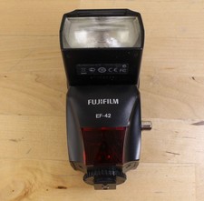 Fujifilm EF-42 Supporto flash