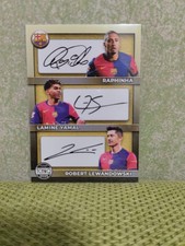 2025 Triple Signature Card Barcellona - Yamal - Raphinha - Lewandowski
