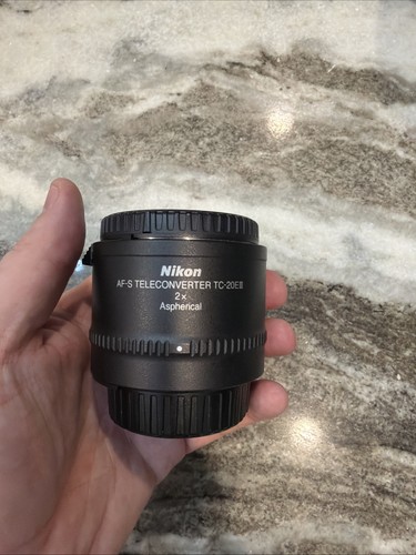 Nikon 20e iii - af-s,