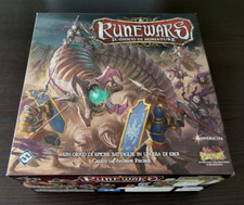 RUNEWARS IL GIOCO DI MINIATURE - Con bustine protettive per le carte