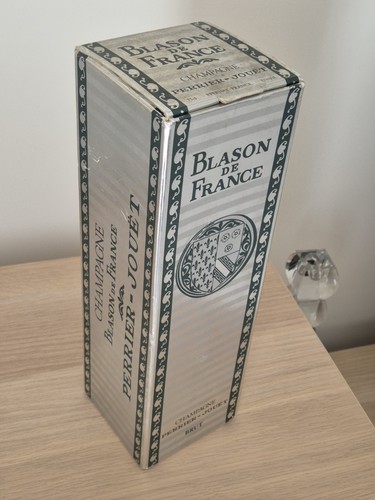 Champagne perrier jouet blason - champagne,