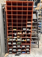 Scaffale In Legno A Nido D’ape