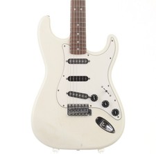 Fender Japan ST72-145RB /