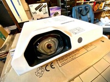Videoproiettore panasonic - videoproiettore,